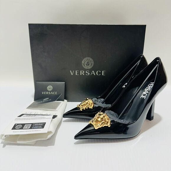 Versace Medusa 37.5/ US 7.5 Gold Black Patent Leather Pointed Toe Pump NIB $995 - Picture 7 of 15
